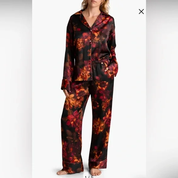 NWT Midnight Bakery Dylan Floral Print Satin Pajamas - Picture 1 of 10